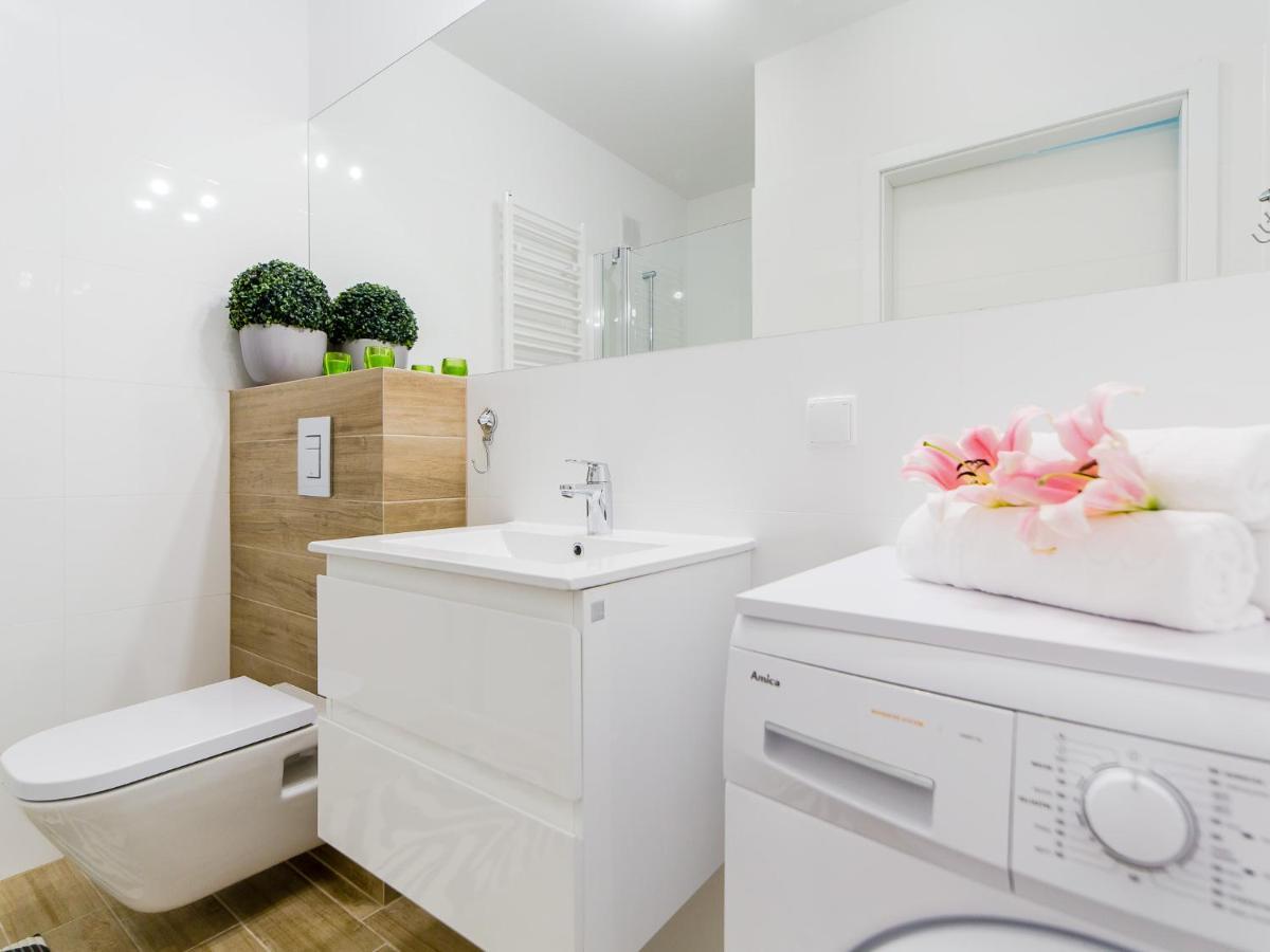 Waterline Apartamenty Kolobrzeg Exterior photo